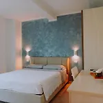 Bed and Breakfast Antica Dimora Dei Gelsi Manerba del Garda